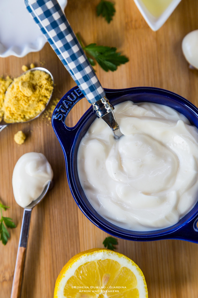 How to Make Eggless Mayonnaise