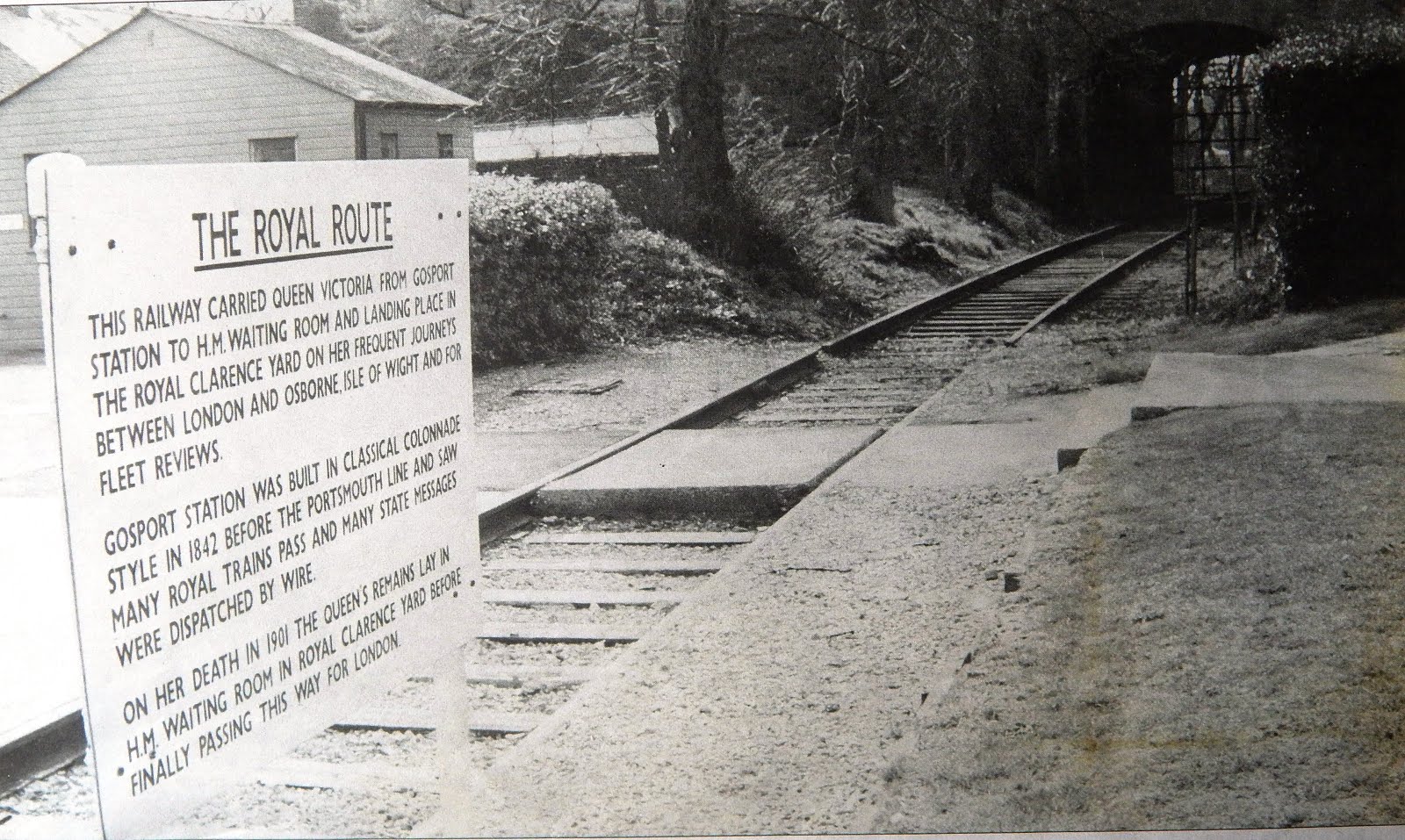 Funeral notice behind Guardhouse