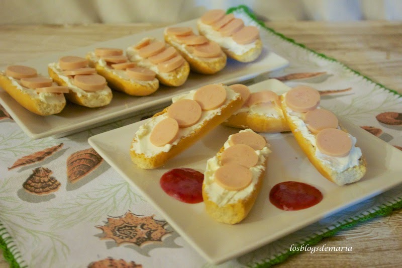 Briochée de queso y bocaditos de pechuga de pavo