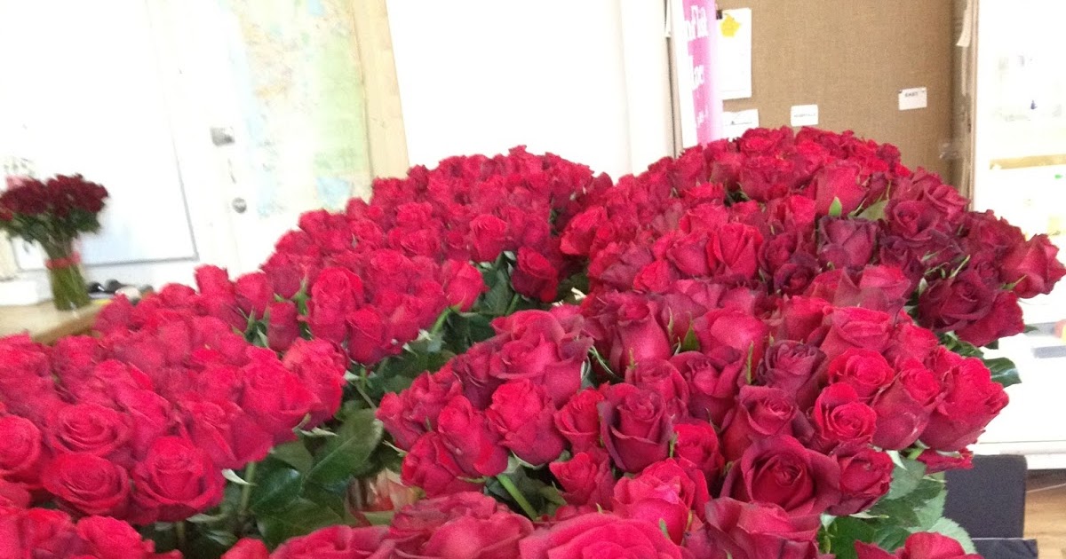 St Anne's Florist and Gift Baskets Perth: Perth Florist for Valentine's