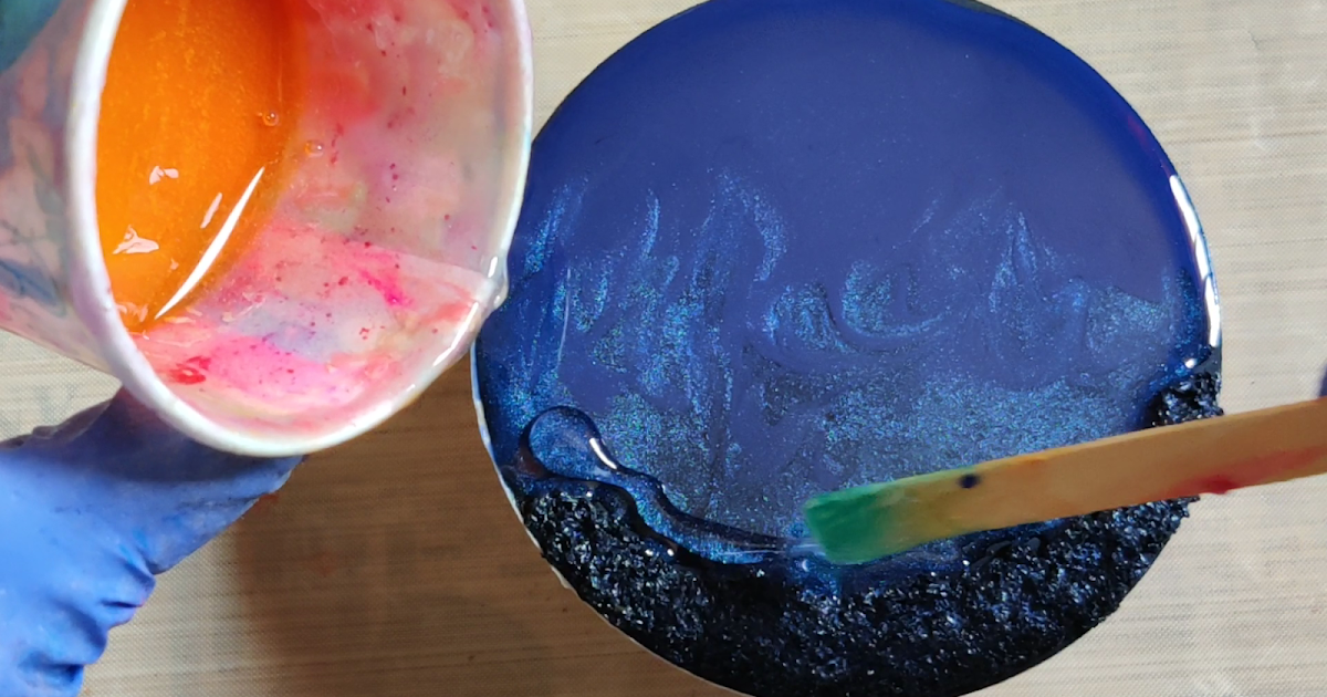 Getting the lacing effect in Resin