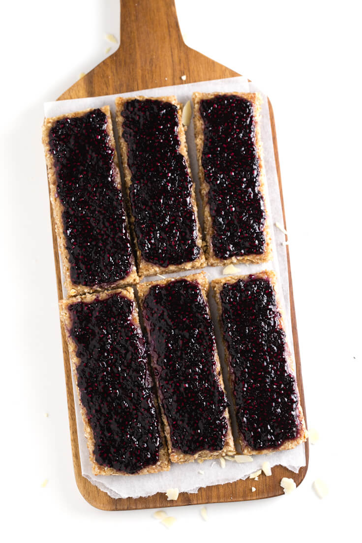 Dehydrated Energy Bars: These dehydrated energy bars are the perfect snack. They keep longer than raw and are more nutritious than baked. Dehydrated Energy Bars: These dehydrated energy bars are the perfect snack. They keep longer than raw and are more nutritious than baked.