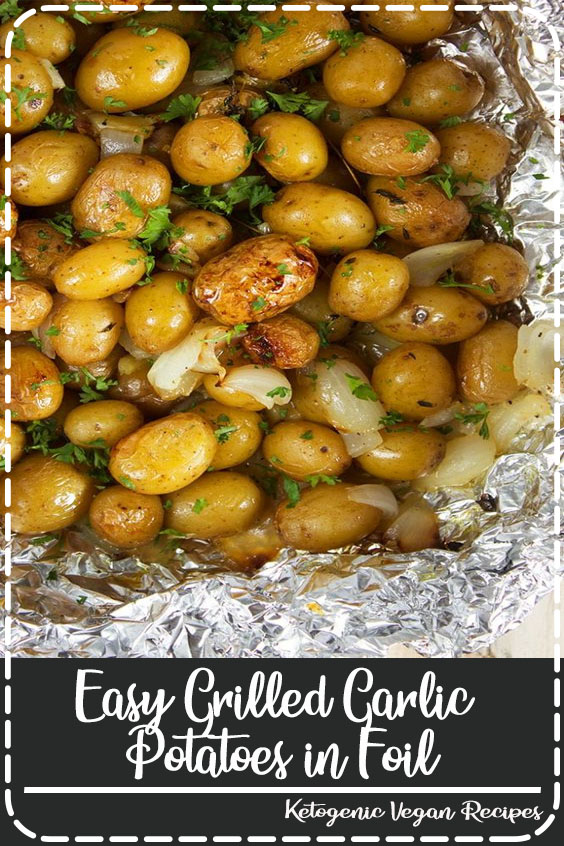 Easy Grilled Garlic Potatoes in Foil Allice White