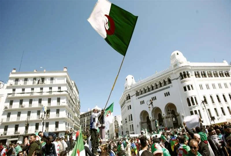الجزائر: مسيرة طلابية حاشدة للمطالبة بدولة مدنية