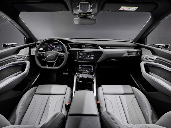 Audi e-tron S Sportback de 3 motores elétricos chega ao Brasil - preço R$ 779.990,00