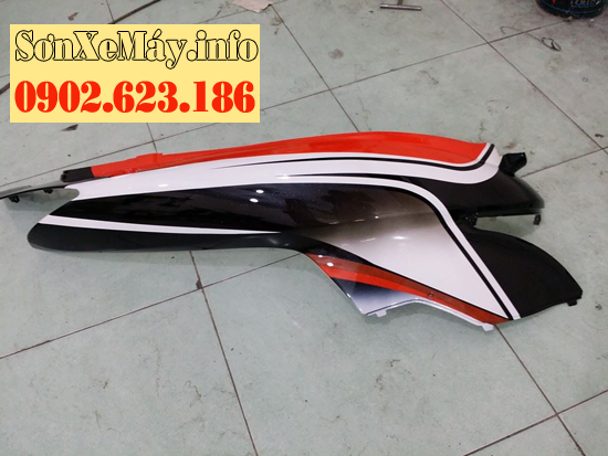 Sơn phối màu xe Honda Sh màu trắng cam đen