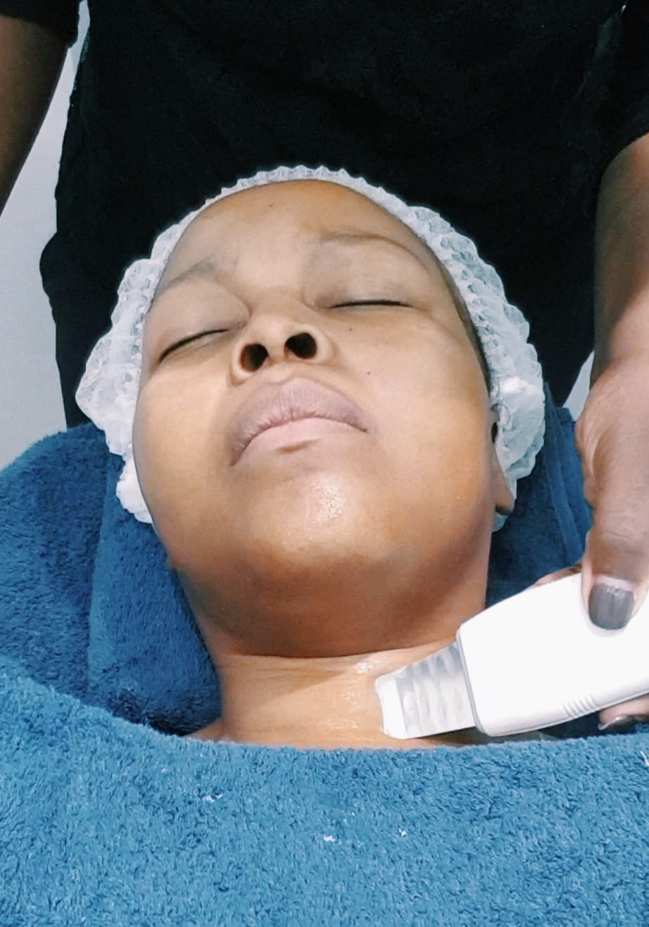 Review Elemis Biotec Radiance Renew Facial