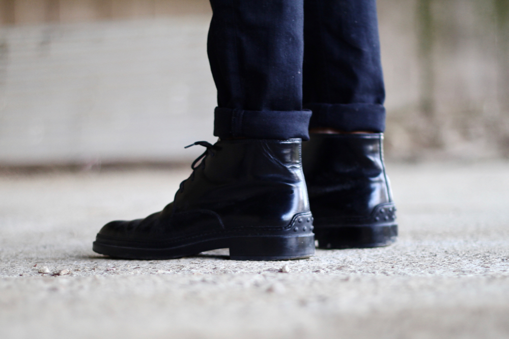 BLOG-mode-homme-style-masculin-rock-veste-cuir-blouson-noir-asos-chemise-ethnique-mec-viril-paisley-boots-tods-minimaliste-nudie-bio-coton