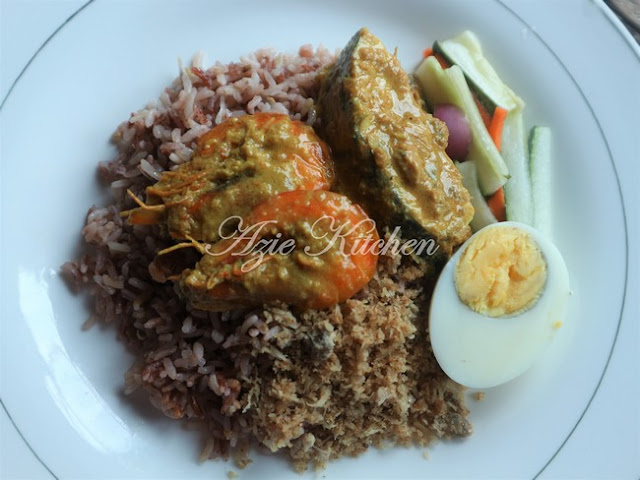 Nasi Dagang Kelantan Menggunakan Periuk Noxxa