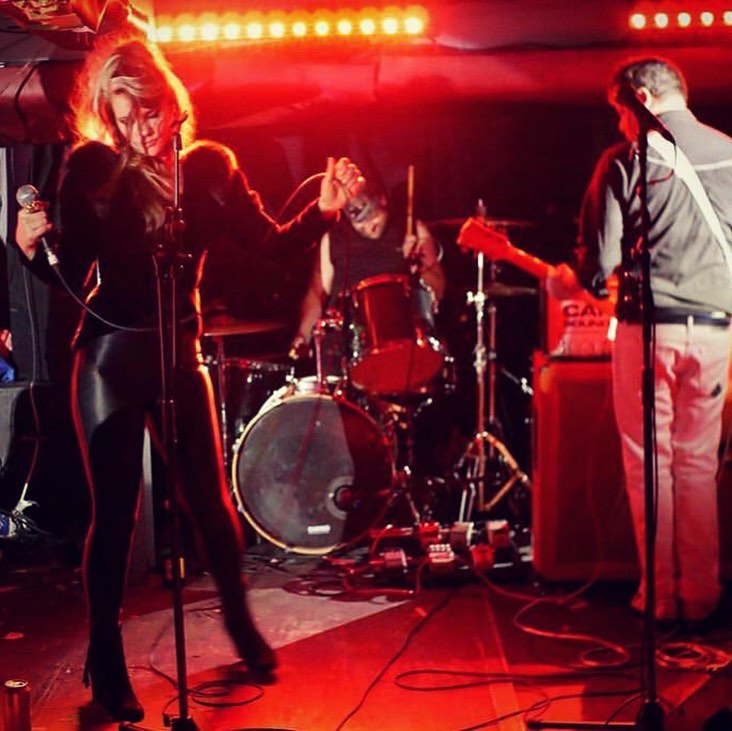 just some punk songs: Goldie Dawn - What's Inside (Never Dies)