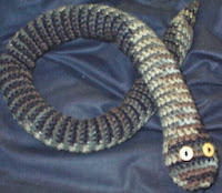 http://www.allcrafts.net/crochetsewingcrafts.htm?url=web.archive.org/web/20080612212412/http://www.yarncat.com/camosnake.html