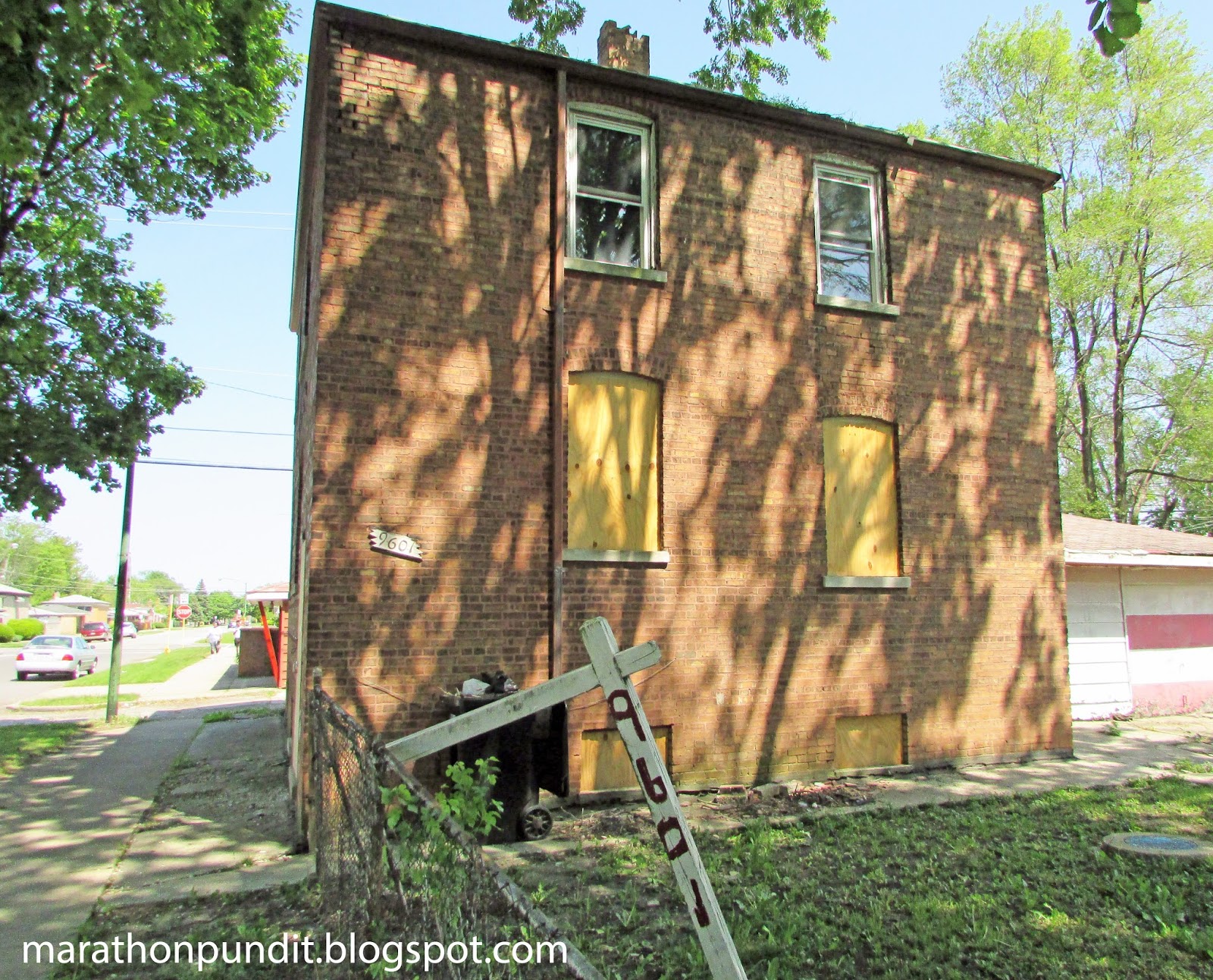 Marathon Pundit (Photos) Abandoned homes of Chicago's violent Roseland
