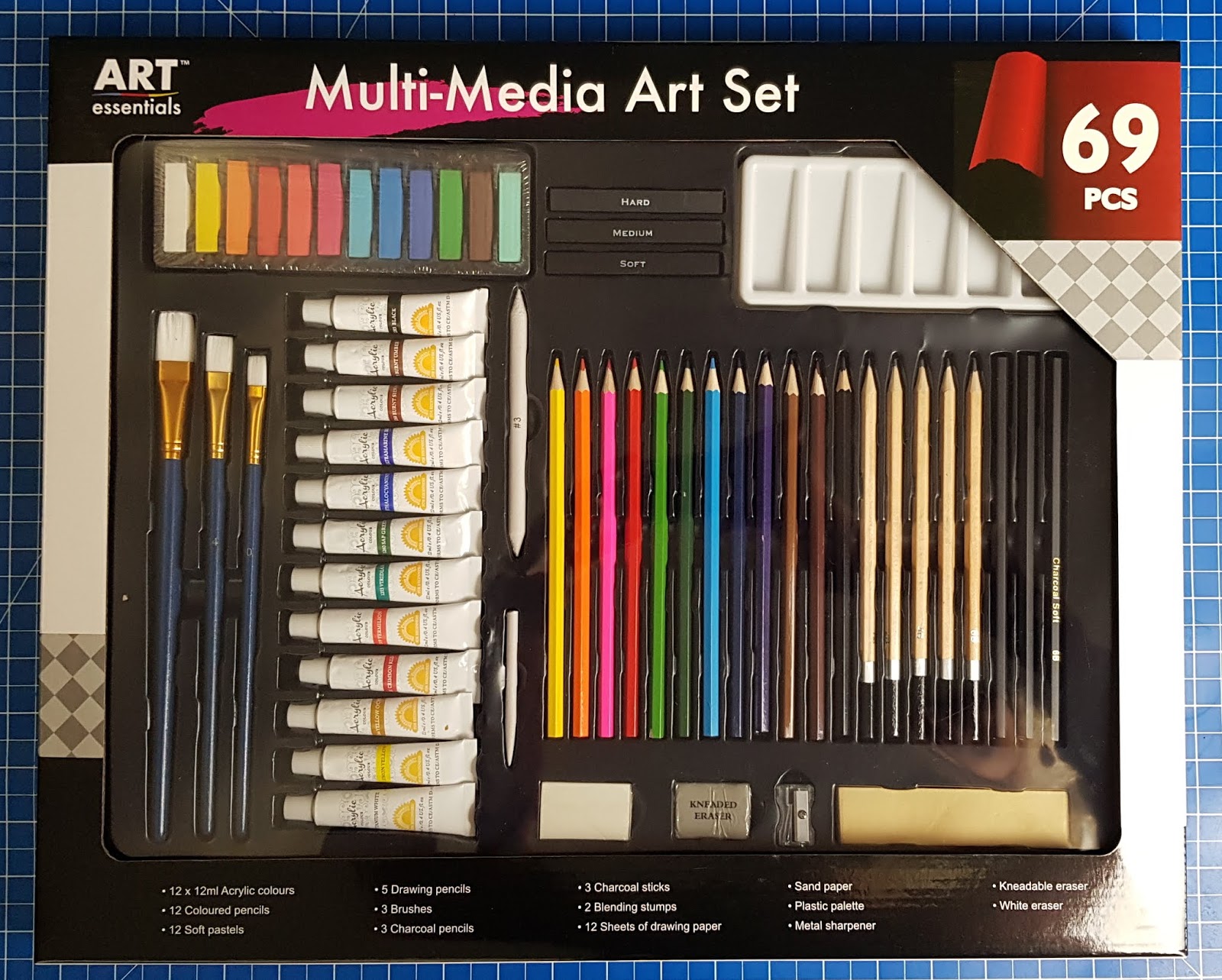 The Brick Castle Ad ARTdiscount 69 Piece MultiMedia Art Set Review