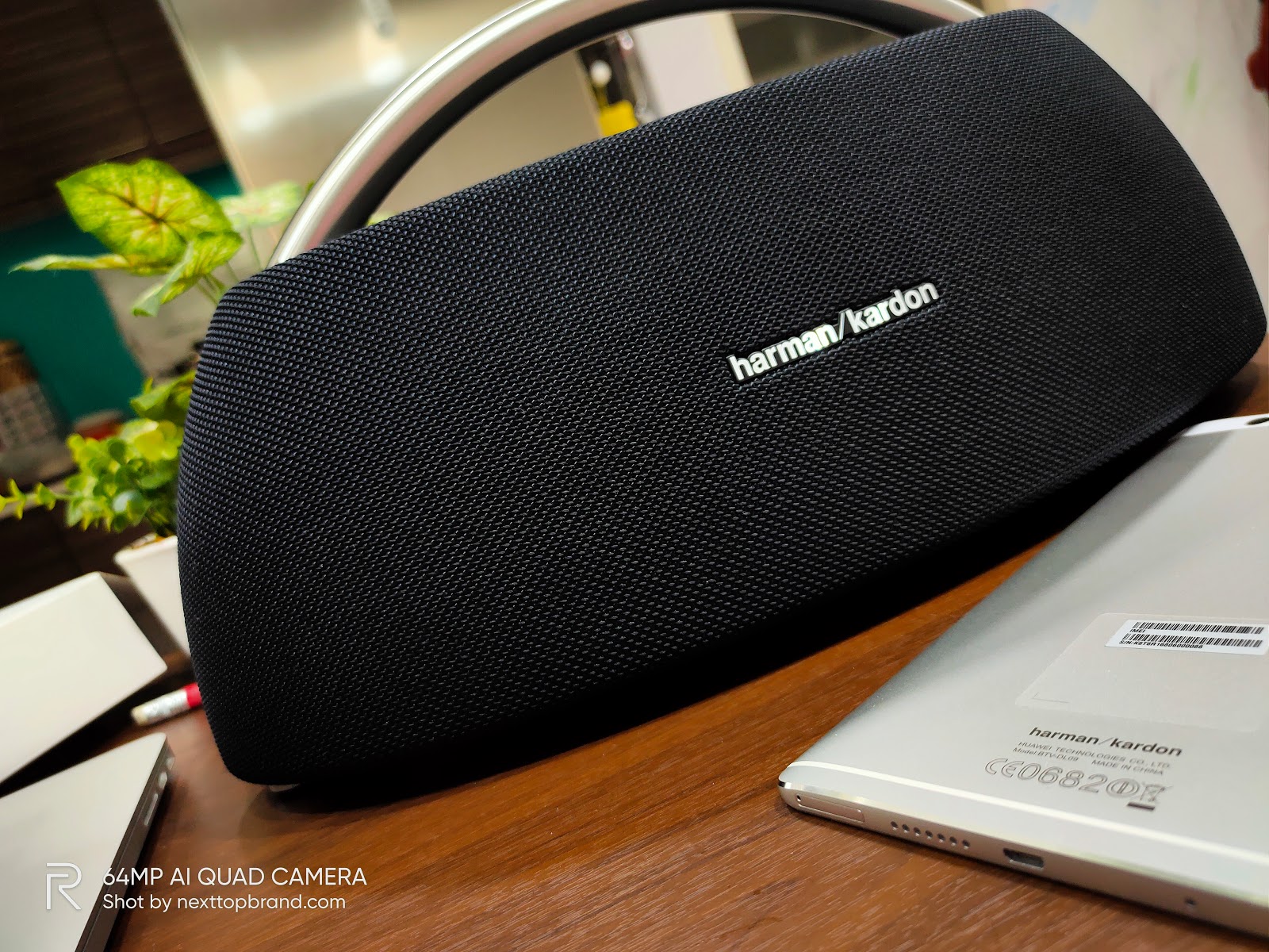 รีวิว Harman Kardon Go+Play Mini ลำโพงบลูทูธไร้สายเสียงดีที่สุดที่แนะนำให้มีทุกบ้าน  | Nexttopbrand