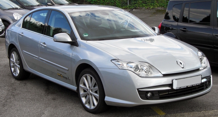 Renault Laguna 3 Nasıl Araba, Alınır Mı? Kullanıcı