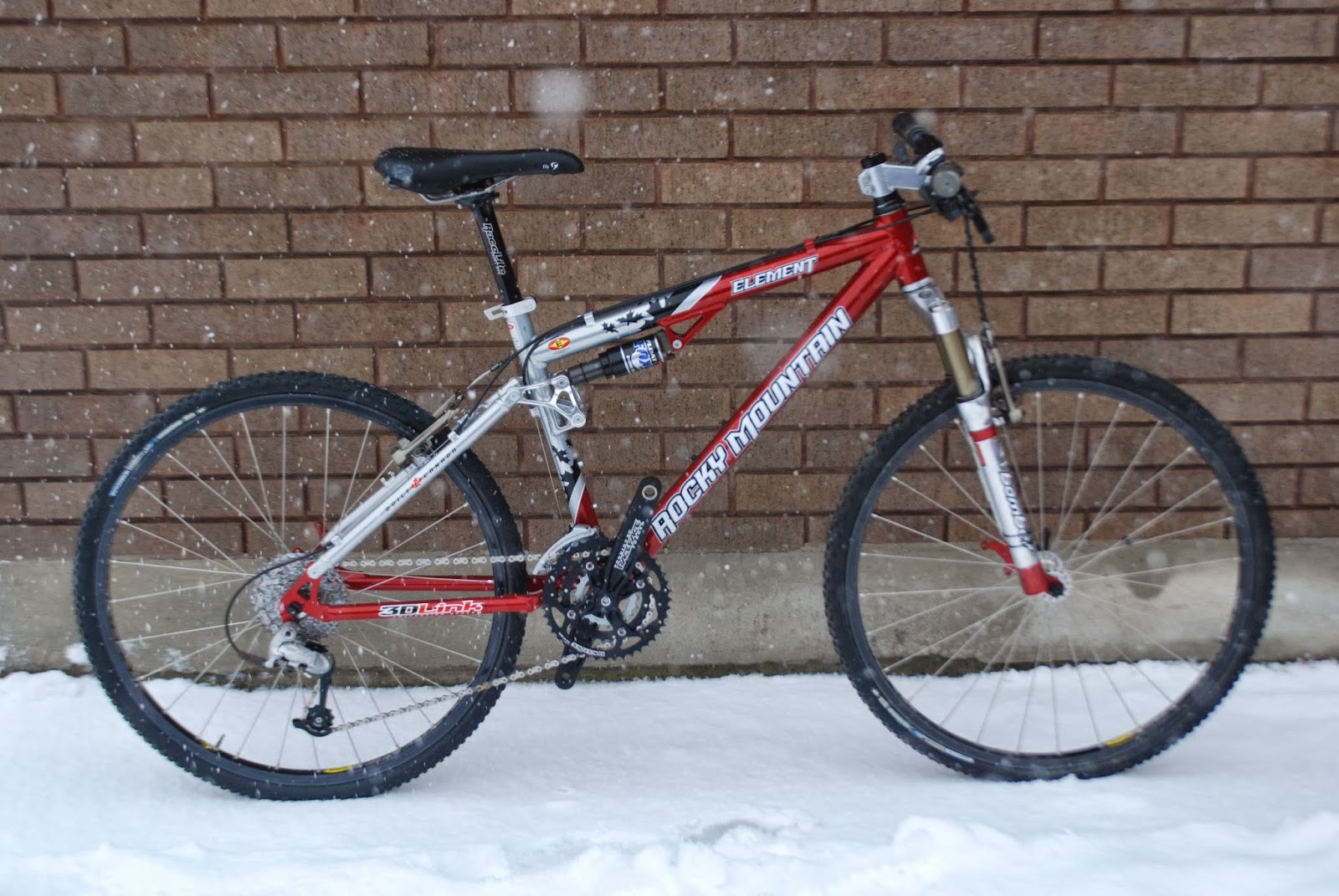 ANEX BICYCLES Rocky Mountain Element