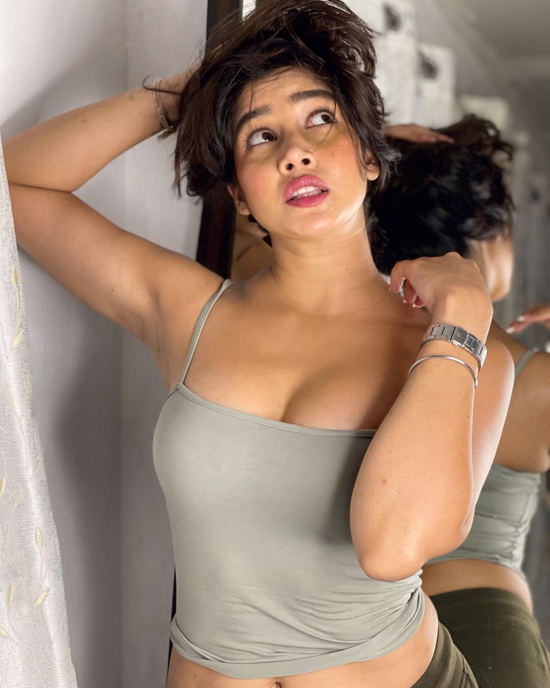 Sofia Ansari - Hot, sexy and beautiful