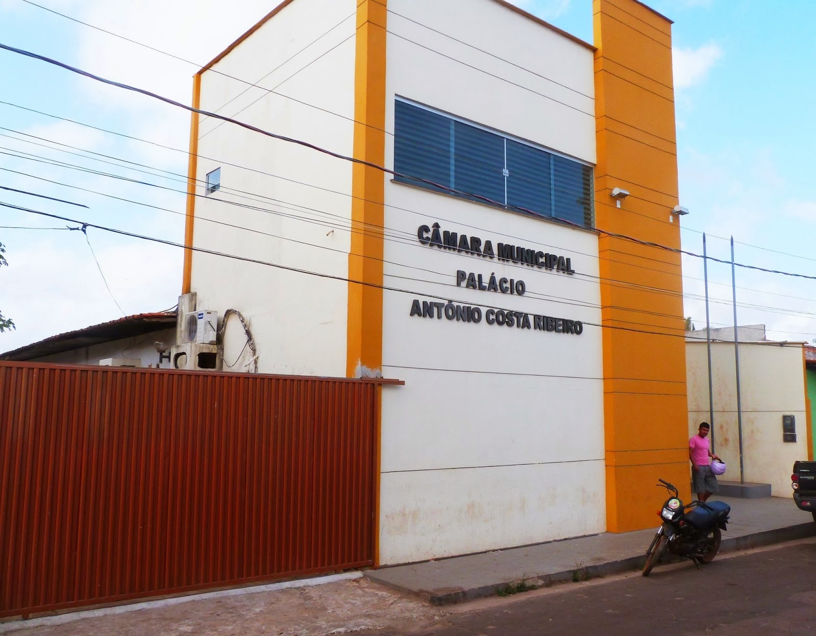 câmara aprova projeto de lei que concede abono salarial a professores da rede pública municipal