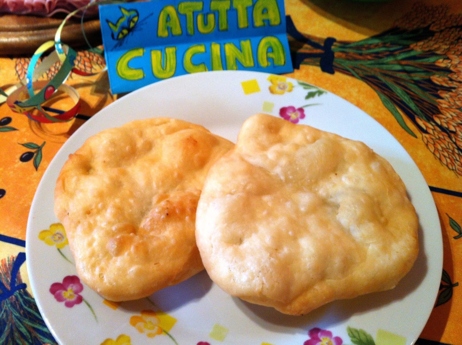 A TUTTA CUCINA: TORTA FRITTA