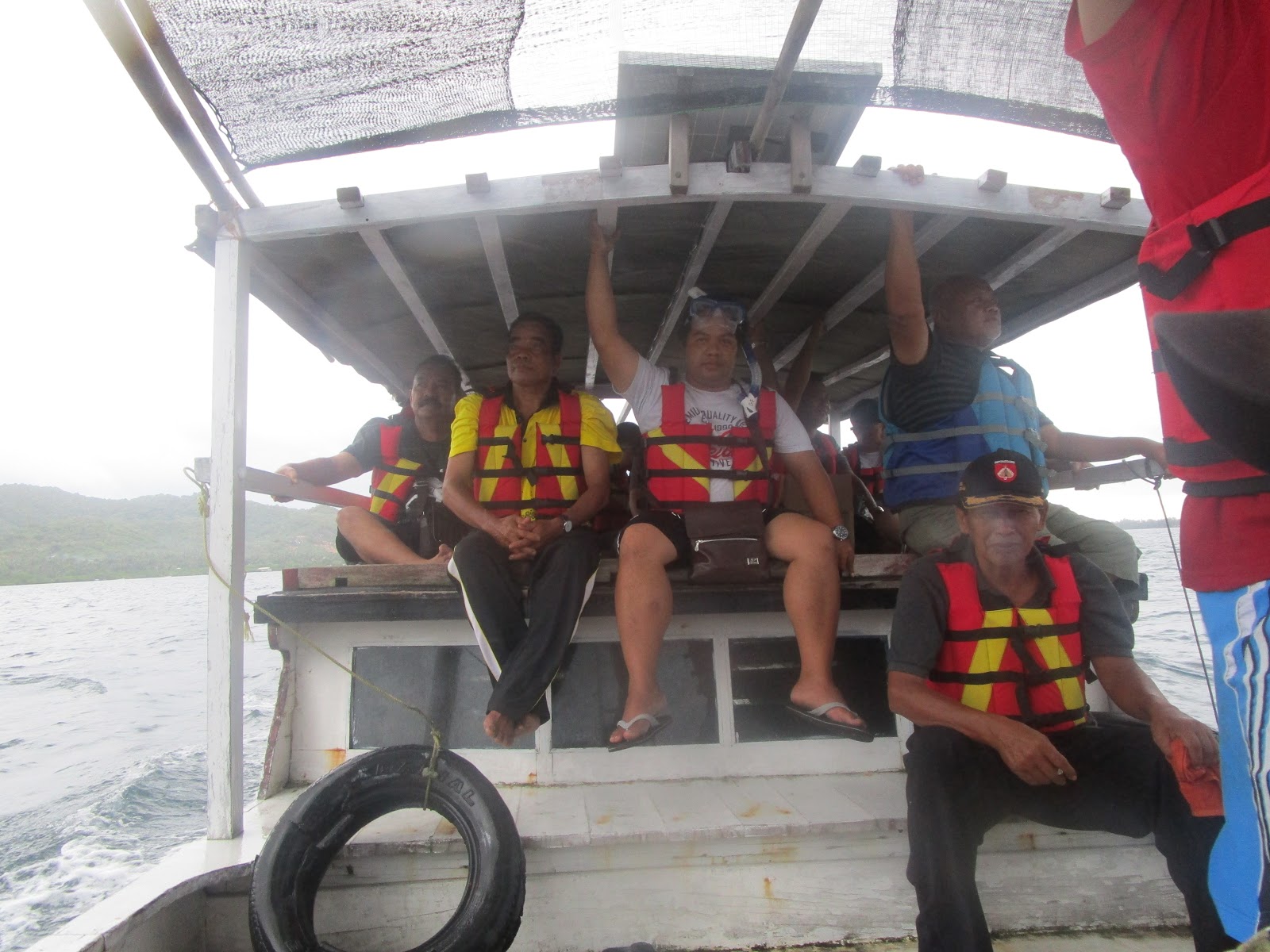 Paket wisata Karimun Jawa Rizquna Tour Dan Travel Magelang ...