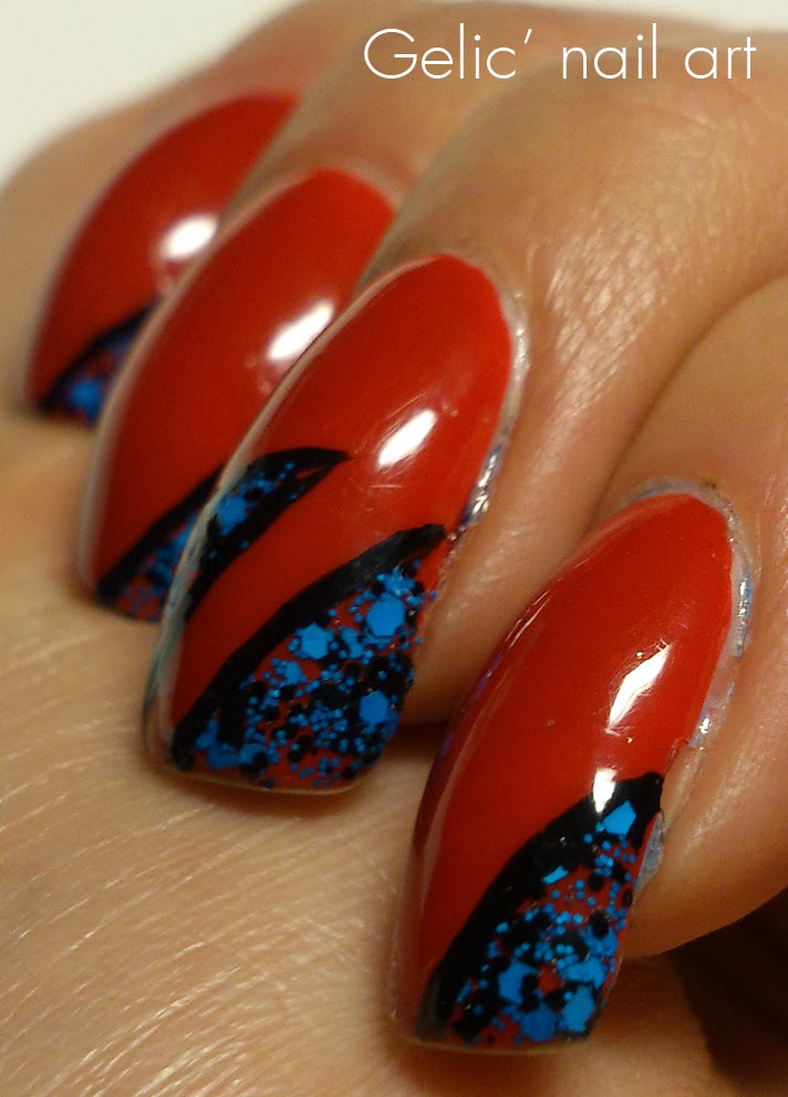 Gelic' nail art: Abstract nail art in red, blue and black