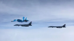 Máy bay ném bom tàng hình B-1B của Không quân Hoa Kỳ lần đầu tiên tháp tùng cùng Chiến đấu cơ Ukraine