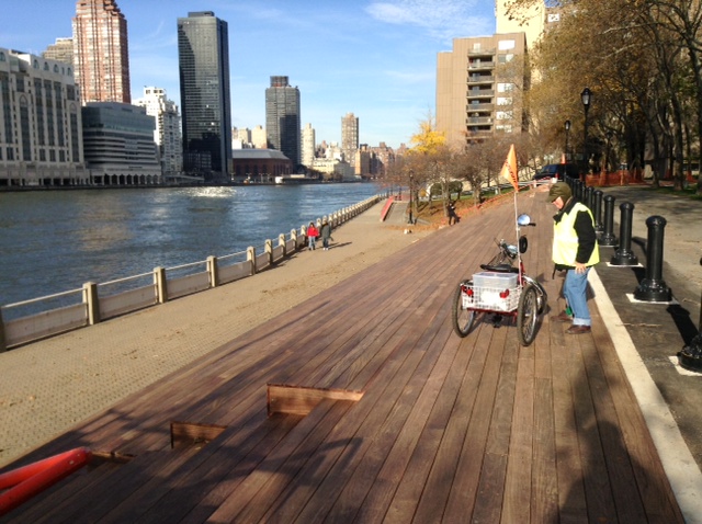 Roosevelt Islander Online Roosevelt Island Meditation Steps Renovated And Now Open With Brazilian Hardwood They Look Great And So Does The Nyc East River View