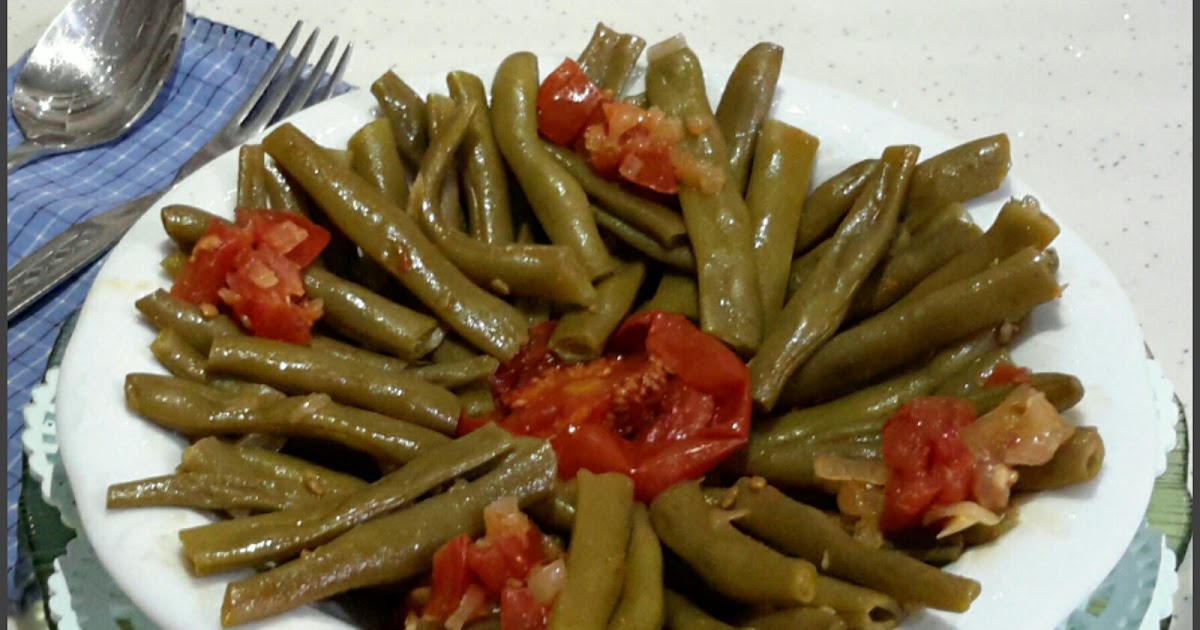 Super Tasty Green Beans in Olive Oil & Tomato Sauce Dish!