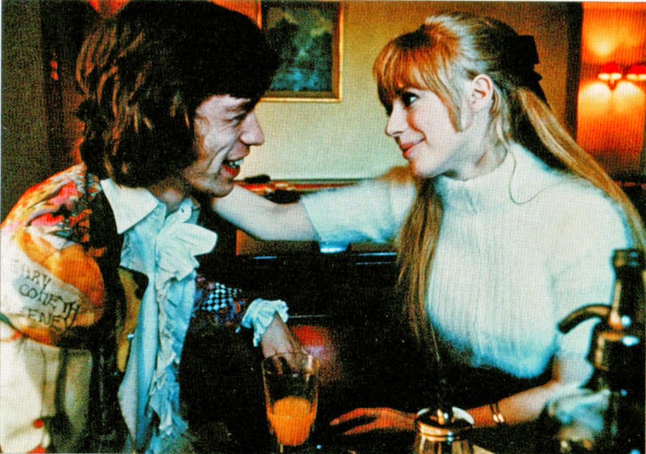 Marianne Faithfull and Mick Jagger 37 Vintage Pictures of the Grooviest Couple of the 1960s