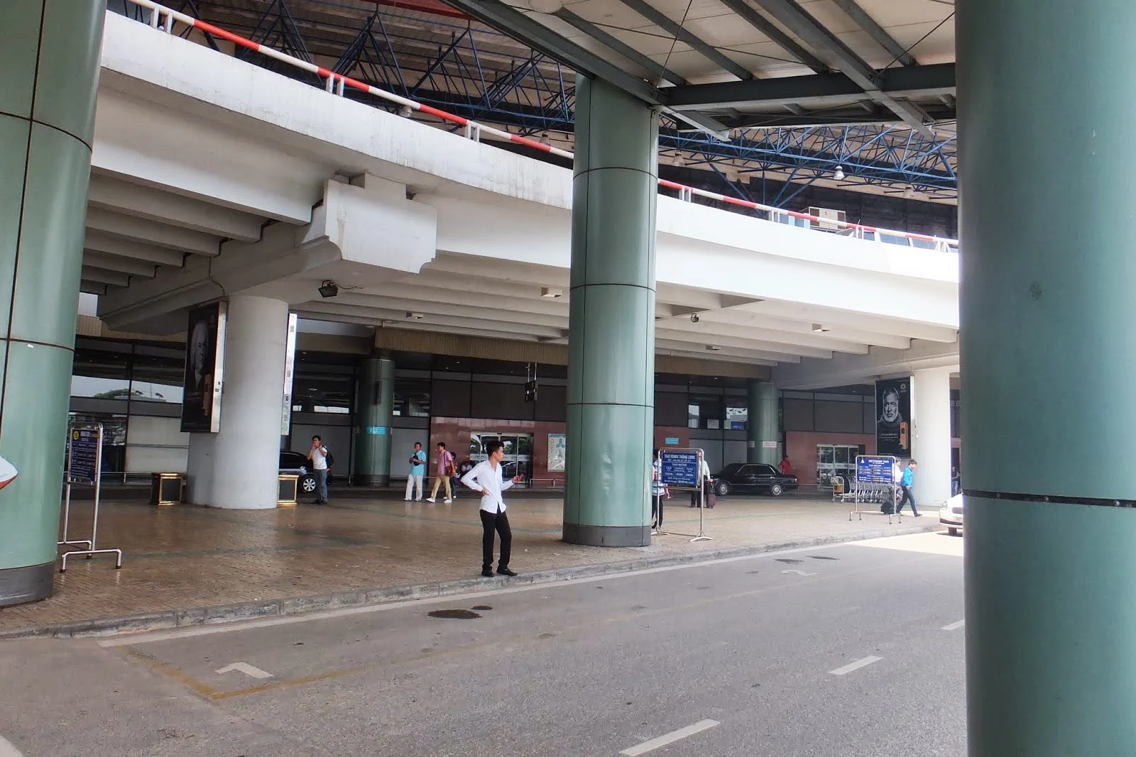 hanoi-noibai-airport-old-terminal