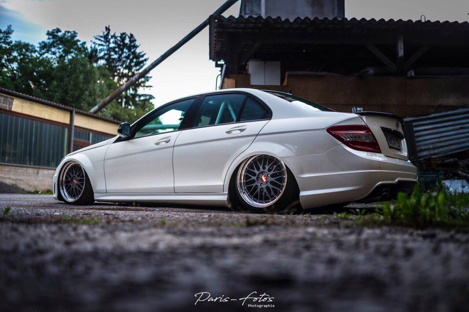 Мерседес c63 Coupe stance