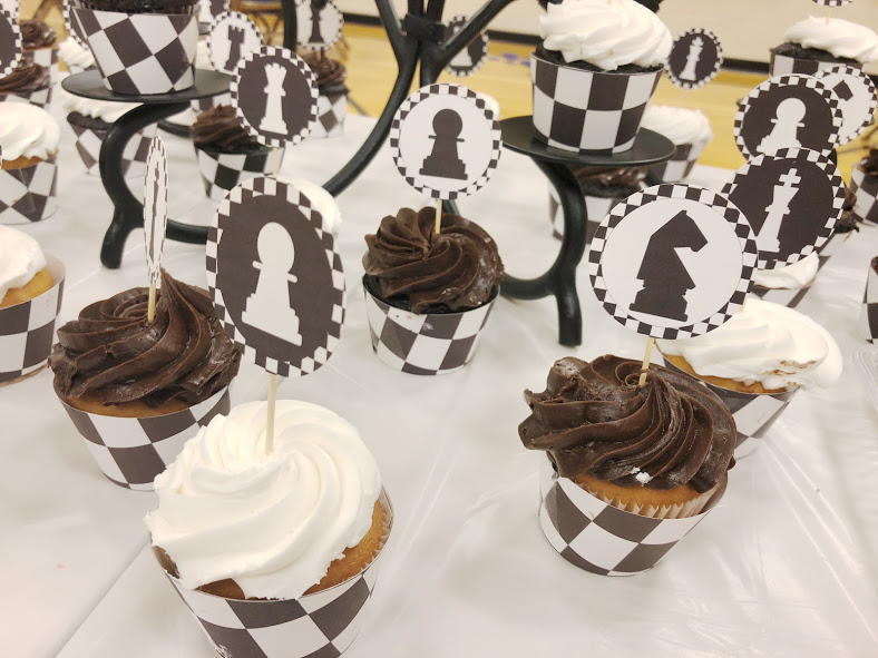 Diy Party Mom Printable Chess Cupcake Toppers And Wrappers For