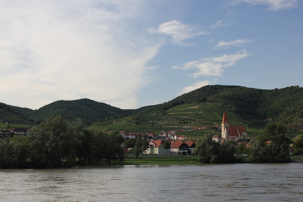 břehy Dunaje v rakouském údolá Wachau