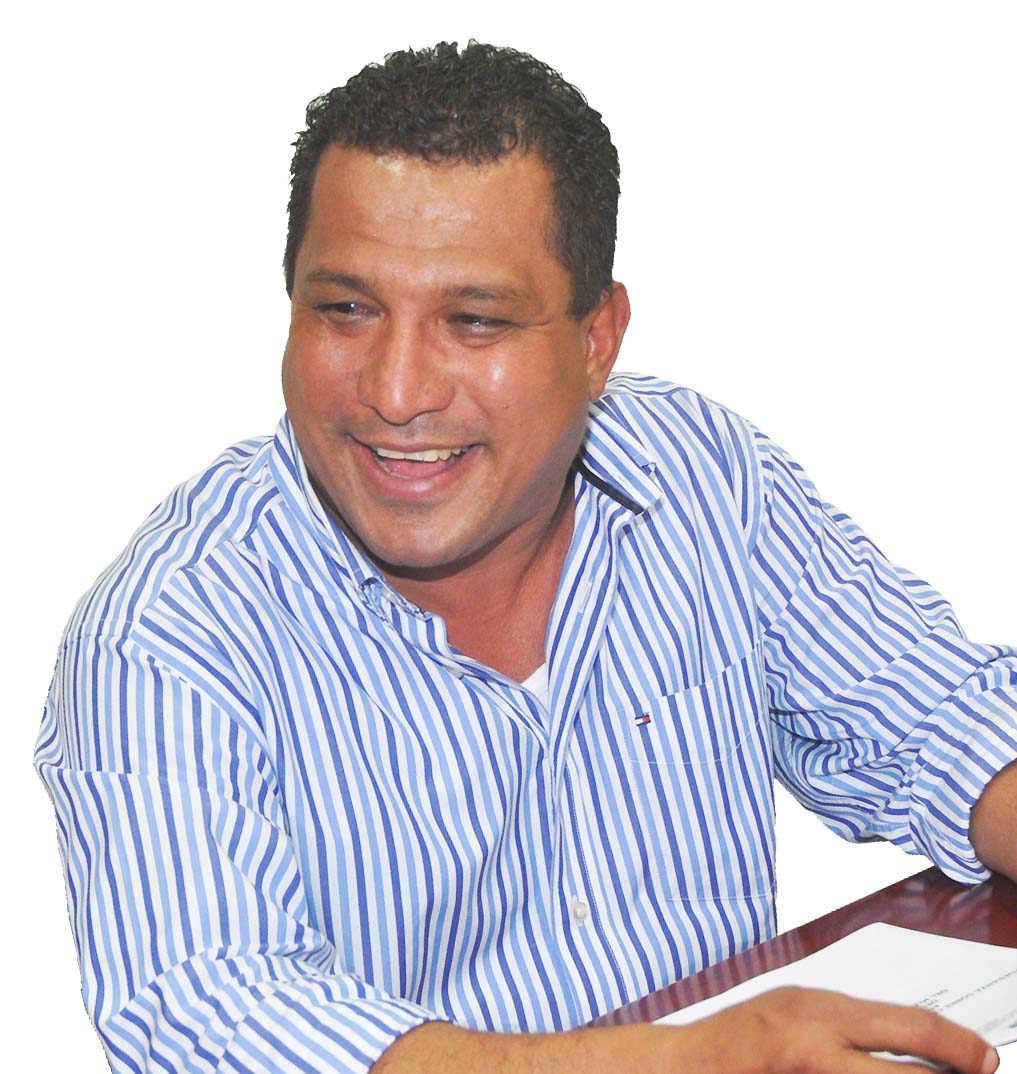 La Voz de Mariño Alfredo Díaz galardonado con el Premio CIANE 2012