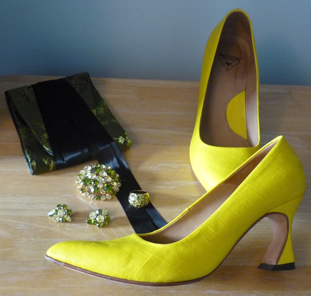 Ephemera Black Dress, Yellow Shoes and the Pantyhose Dance