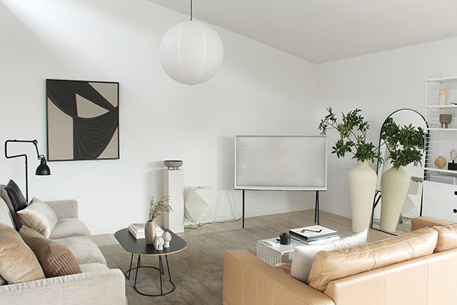 Living Room Update with the Samsung Serif TV