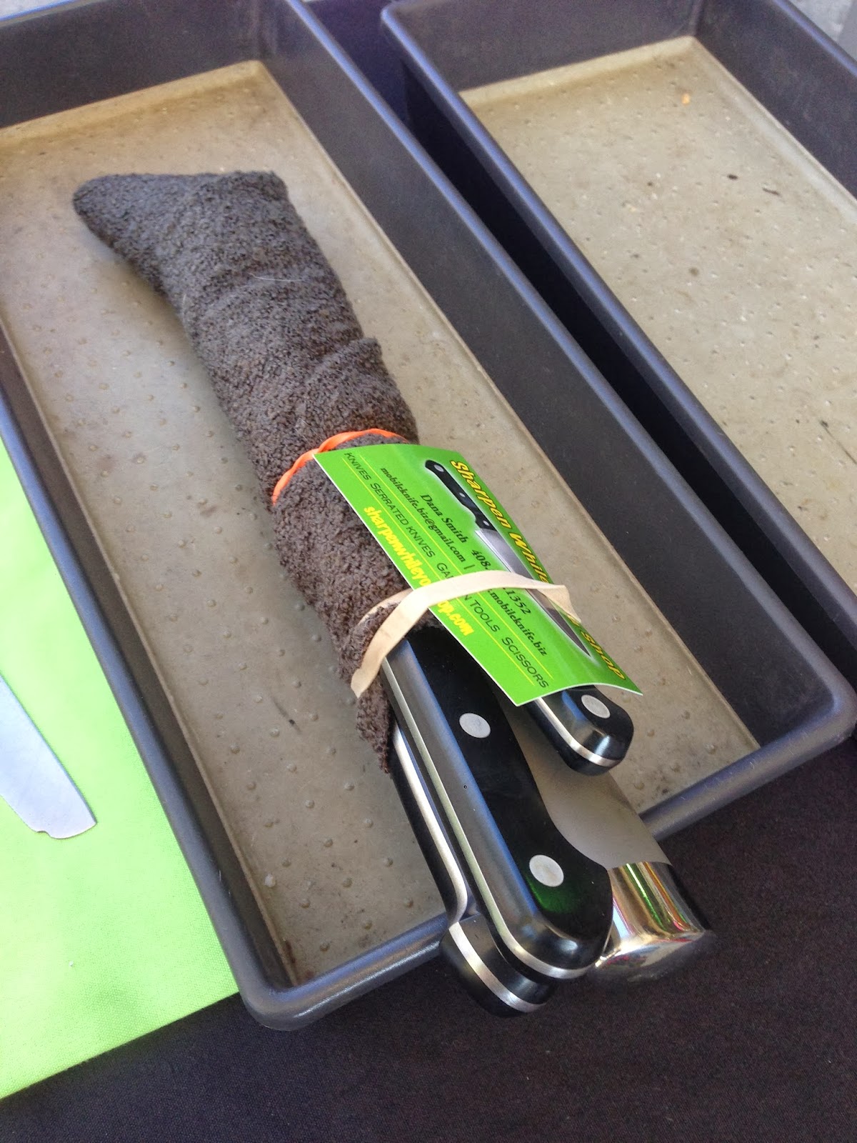 Mobile Knife Sharpening / Knife Sales Still Knife Sharpening During