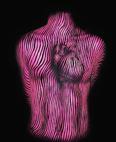 05-Natalie-Fletcher-Optical-Illusions-in-Body-Painting-www-designstack-co