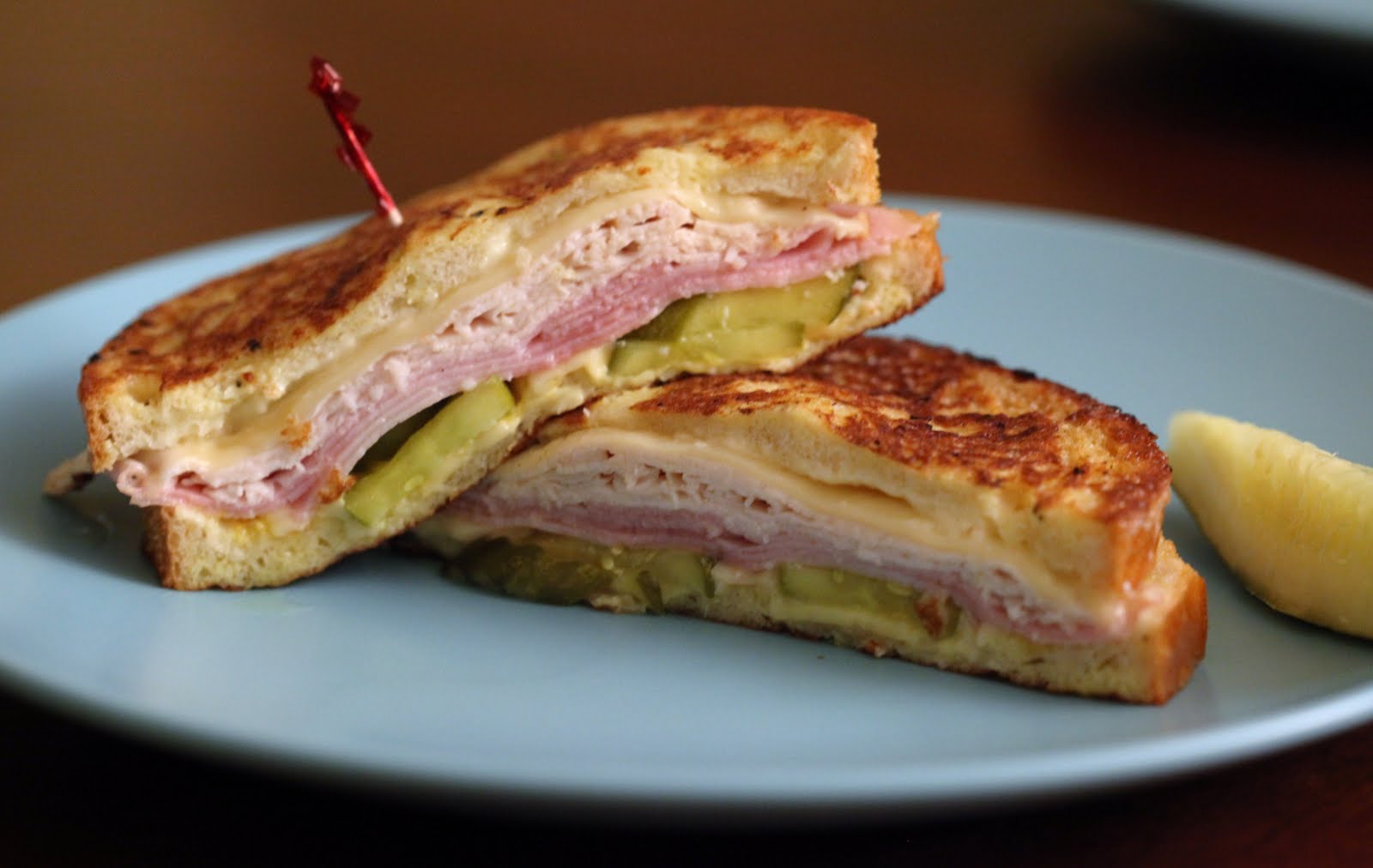 NUESTRAS VOCES EL SANDWICH CUBANO