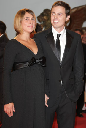 Casey Affleck With Wife and Kids 2012 Hollywood Stars