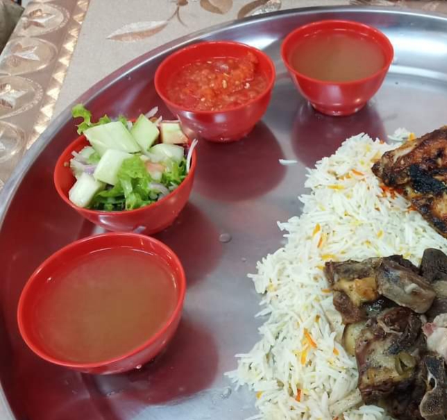 Dinner Nasi Arab Mandi Chicken Dan Lamb Rasa Asli