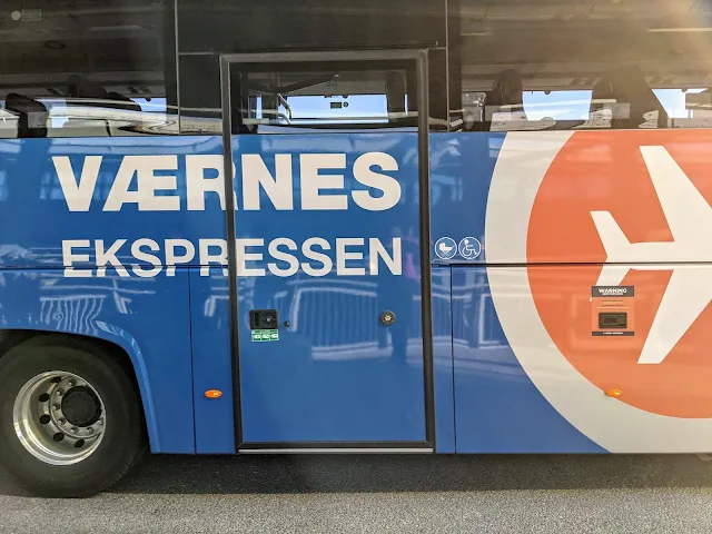 Getting to Trondheim on the Værnesekspressen bus