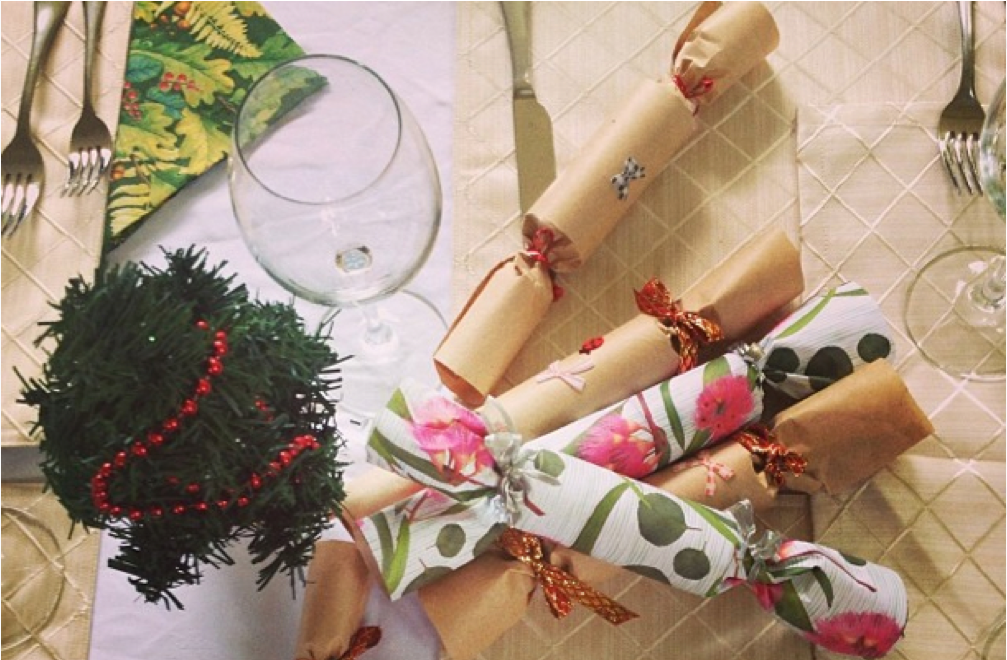 Vintage Pattern Marketplace: DIY Christmas Crackers for Kids - Handmade Christmas Gifts from
