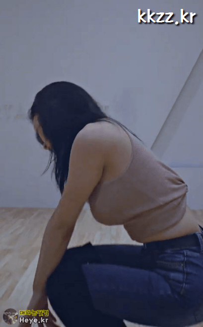 춤 좀 추는 에이핑크 윤보미