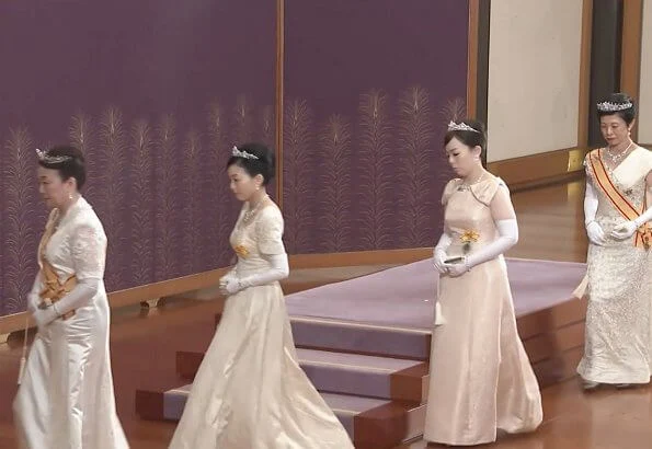 Emperor Naruhito, Emperor Masako, Crown Prince Akishino, Crown Princess Kiko, Princess Mako and Princess Kako, diamond tiara