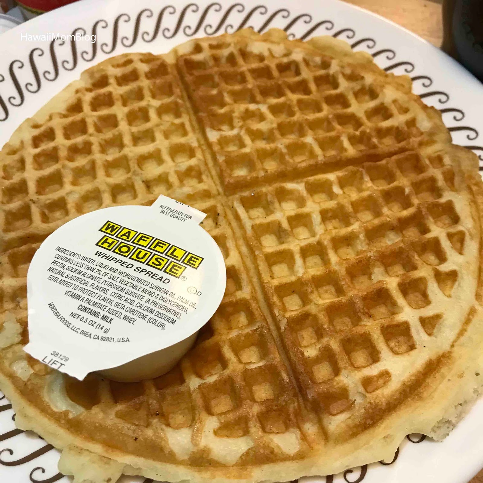 Hawaii Mom Blog Visit Louisville Waffle House