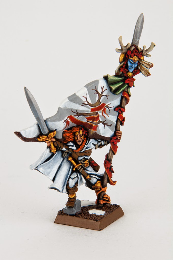 Showcase Wood Elves Limited Edition Battle Standard Bearer Tale of