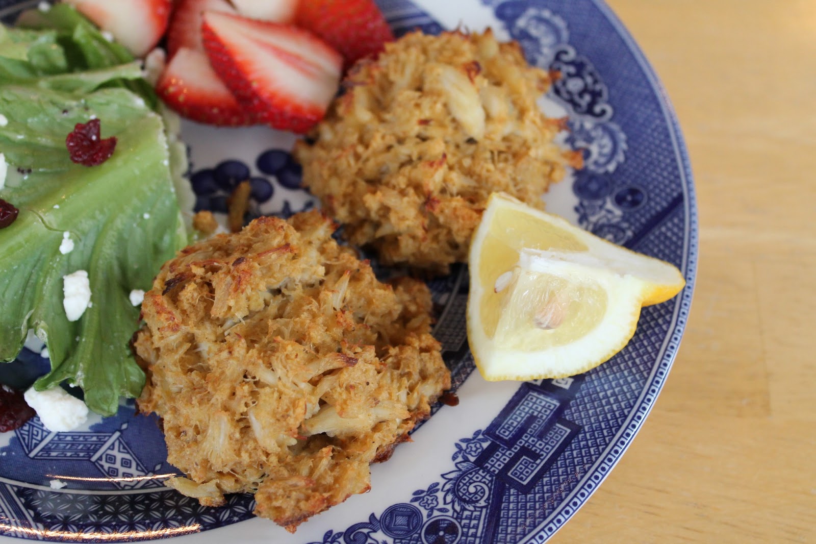 LobsterMeetsPeach Crab Cakes