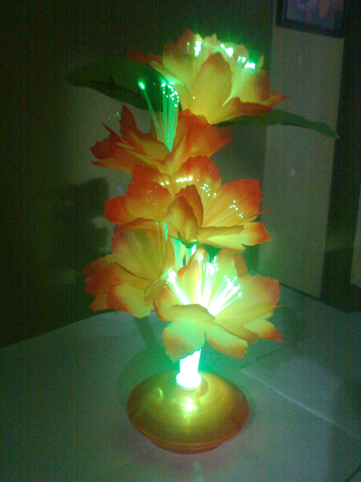  Grosir  Ecer Mainan Unik  bunga  mawar lampu rp 9000