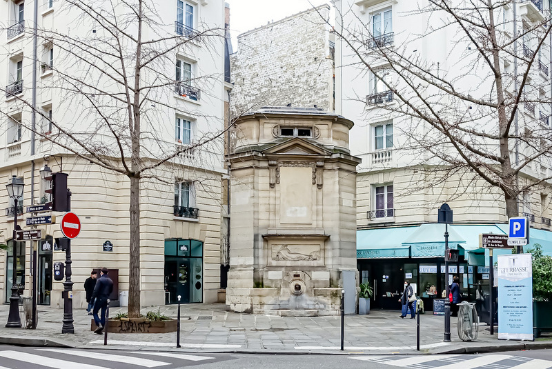 Paris Fontaine des Haudriettes, monumentalité néoclassique